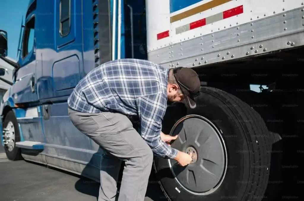 Tow truck LA